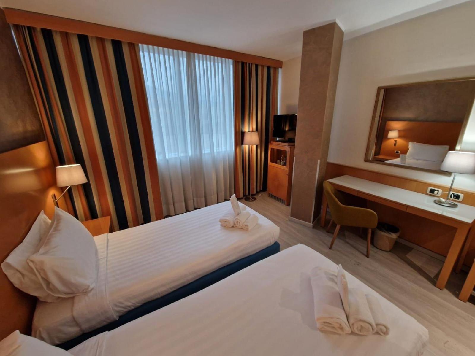 B&B Hotel Bergamo Executive San Paolo d'Argon Exterior photo